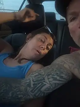 Pokazy przed kamerką – dapowercouple