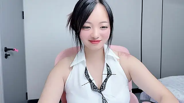 Winnie666999 Chat XXX in diretta
