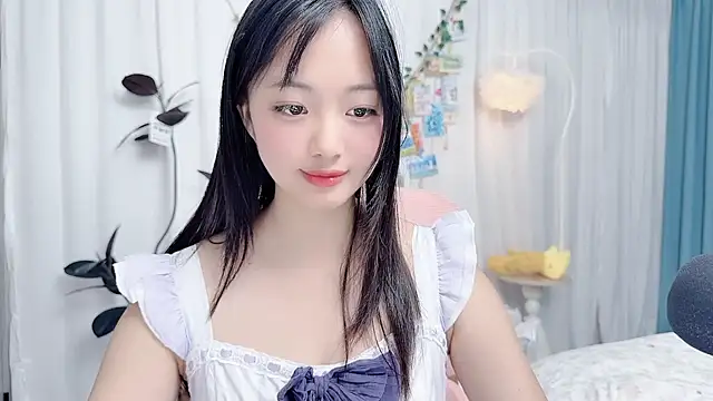 Winnie666999 Chat XXX in diretta