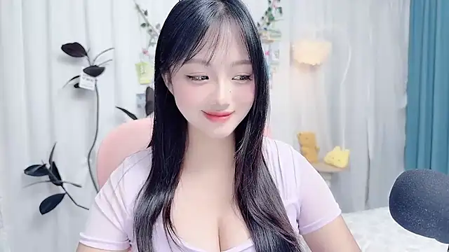 Winnie666999 Chat XXX in diretta
