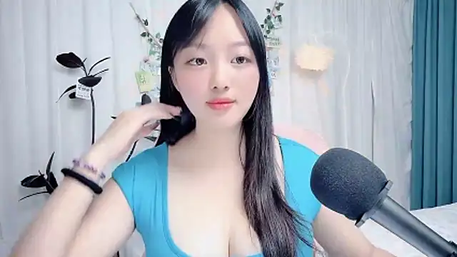 Winnie666999 Chat XXX in diretta