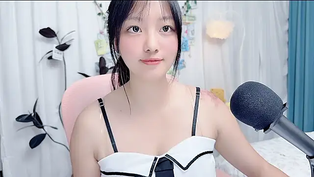 Winnie666999's Live XXX Chat