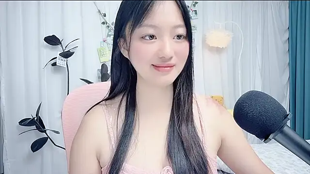 Winnie666999 Pertunjukan Webcam