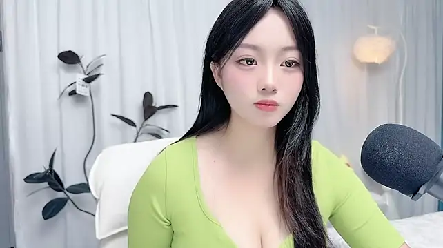 XXX chat uživo modela Winnie666999