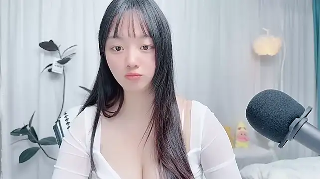 Winnie666999 在線直播表演