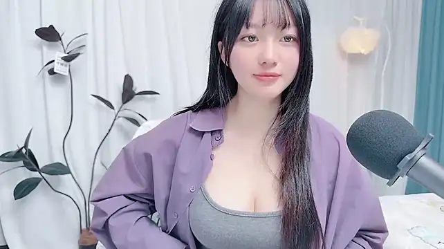 Winnie666999's Webcam Show