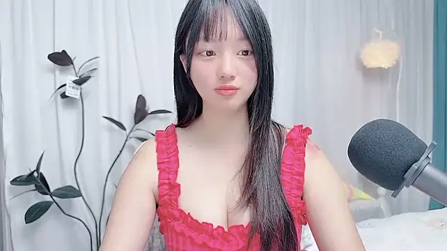 Winnie666999 Adlı Modelin Canlı XXX Sohbeti