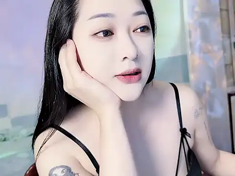 A-Tindra 在線直播表演