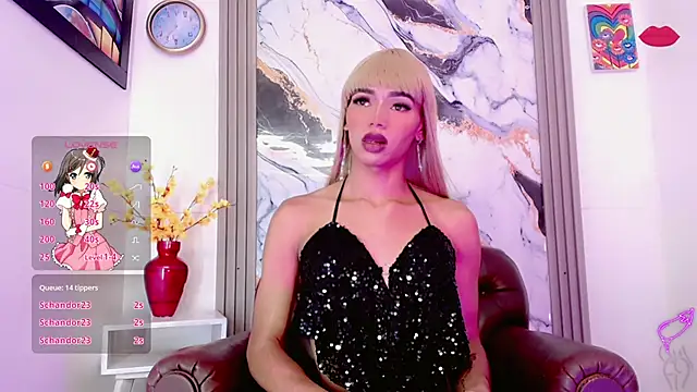 הופעת וובקאם של charllote_Gomez