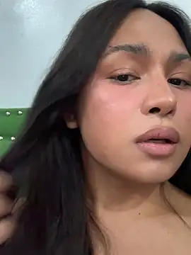 mavieboo97 webcam show