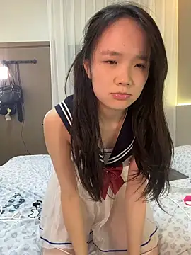 Qisi_xx Live XXX-chat