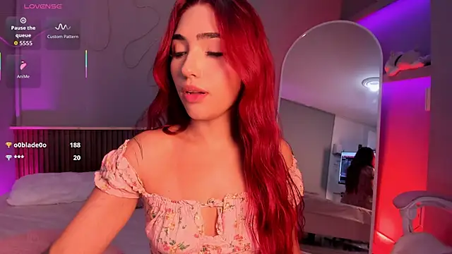 AriiCherry Chat XXX in diretta