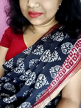 o_yes_bhabhi's Live XXX Chat