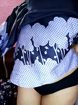 o_yes_bhabhi: онлайн-секс-чат