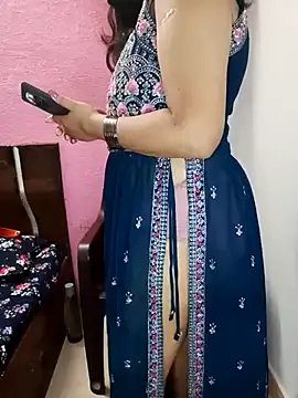 o_yes_bhabhi's Live XXX Chat