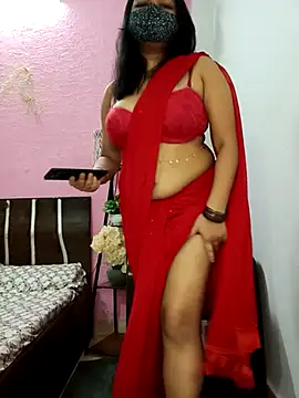 o_yes_bhabhi Adlı Modelin Canlı XXX Sohbeti