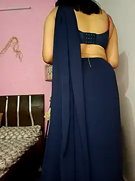 o_yes_bhabhiのライブXXXチャット