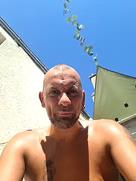 Webkamerová show NewBigcockhere