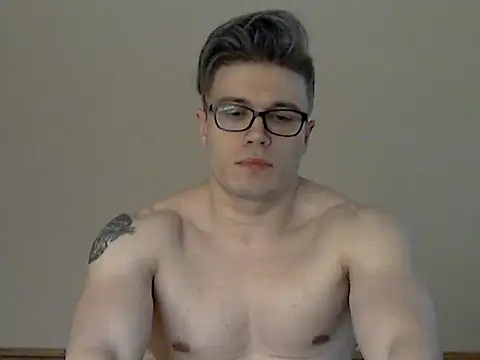 thuglife26 Шоу с уебкамера