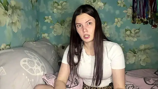 RileySpence লাইভ XXX চ্যাট