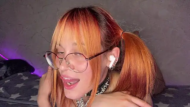 Webkamerová show lovely_redhead