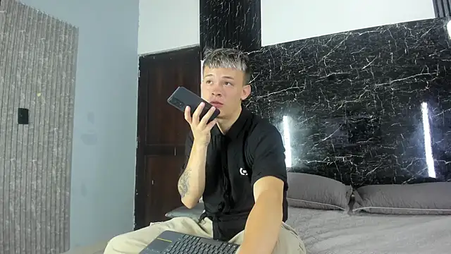 Robinlion91 Webcamshow
