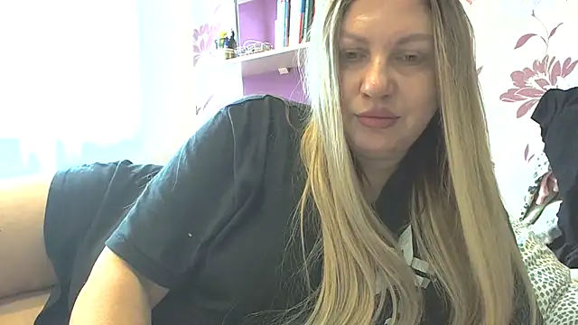 Webkamerová show AmaandaSexyHotAss69