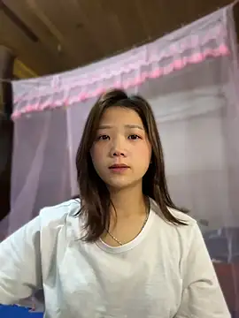 hhanni06 在線直播表演