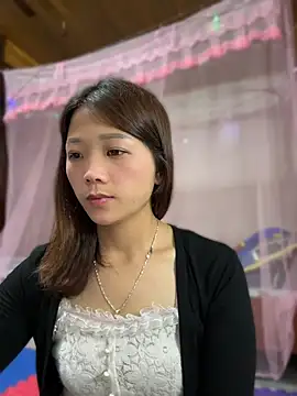 hhanni06 网络视讯表演