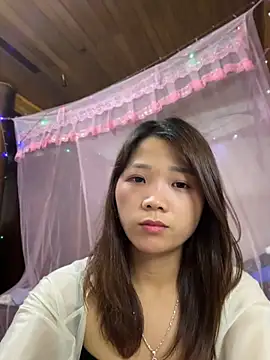 hhanni06 Pertunjukan Webcam