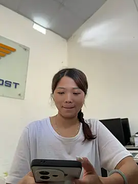 hhanni06 Show Webcam
