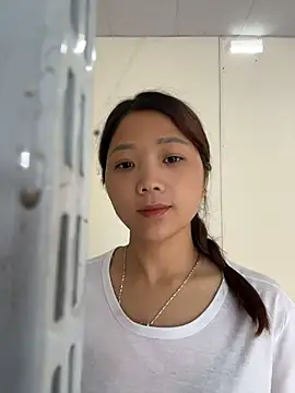 hhanni06 Show Webcam