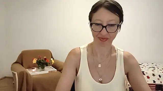 הופעת וובקאם של BellaRose_2020
