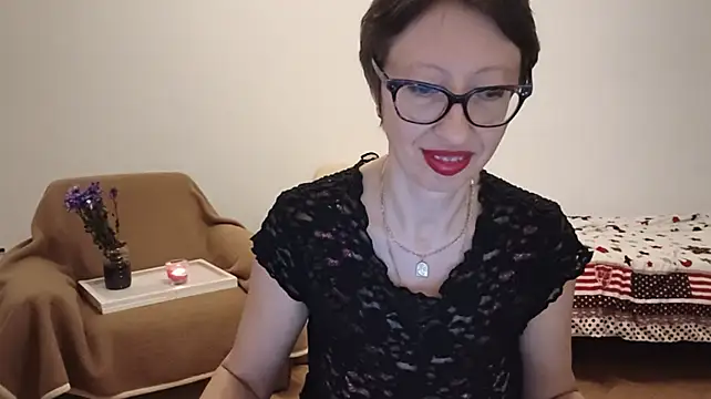 BellaRose_2020n Webbikameraesitys