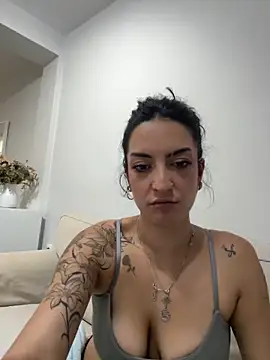 miabrunelli Obrolan Langsung XXX