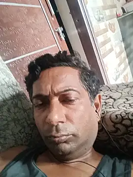 הופעת וובקאם של Anyone_143