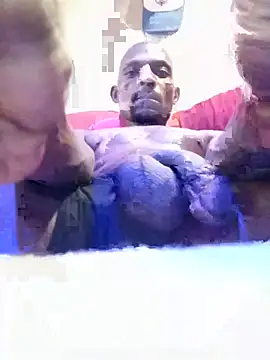 FinespunMoon47's Webcam Show