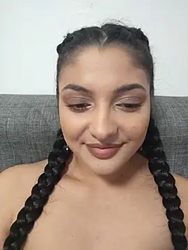 Ambra-Long Webcam show