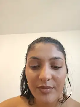 Ambra-Long Webcam show