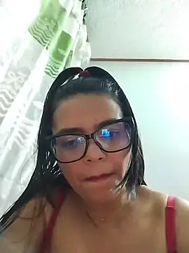 selena_foxy – Live XXX-chat