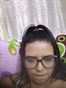 selena_foxy – Live XXX-chat