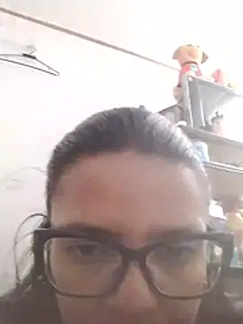 Chat +18 de selena_foxy ao vivo