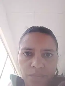 دردشة selena_foxy الجنسية المباشرة