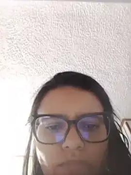 Chat XXX en directo de selena_foxy