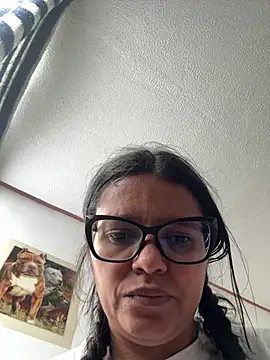 selena_foxy 现场XXX聊天