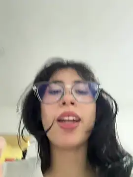 Vi_anayaa's Webcam Show