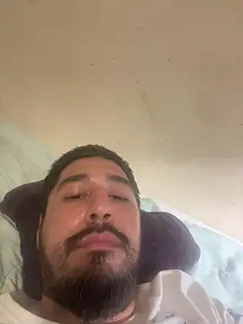 Pertunjukan Kamera Web Chulopapi6969