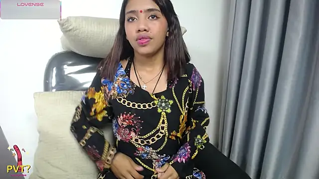 aishwarya398229's Live XXX Chat