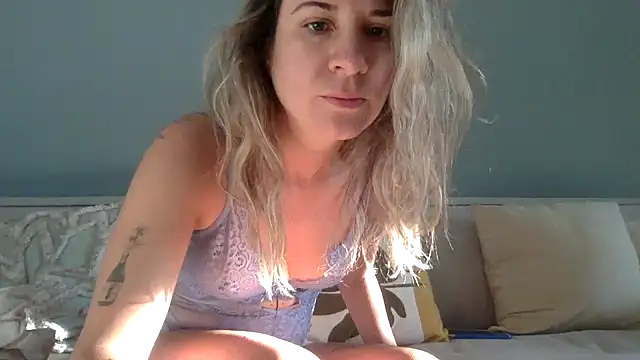 lindy94's Live XXX Chat