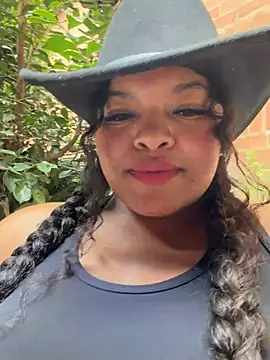 ALLISREYEZ Live XXX-chat